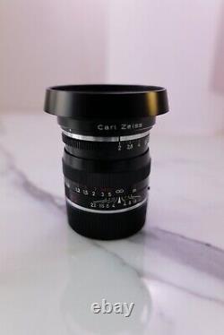 Carl Zeiss 50mm f2 Planar T ZM (Leica-M) mount lens with hood front/back caps