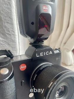 Leica SL Typ 601 With L Mount Lens, Battery Grip And Flash