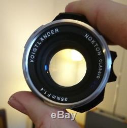Voigtlander 35mm 1.4 M Mount (Leica) with lens hood